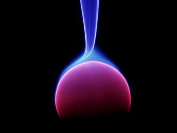 Energy Arc, central electrode of a Plasma Lamp.