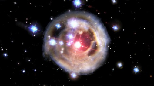  V838 created an expanding light echo that illuminated the interstellar dust surrounding it and generated one of the most amazing scenes captured by Hubble. 