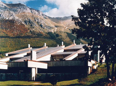 On a high: do muons and neutrinos mimic DAMA's signal? (Credit: DAMA/LIMA)