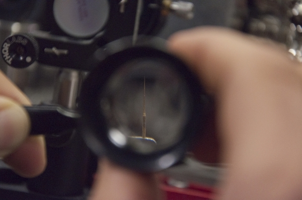 Lasers can be used to super-cool microscopes, making them 20 times more sensitive than ever before. (Photo : Quantum Optics Group, ANU
