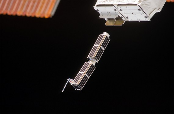 Two tiny satellites escaping on their own doesn’t sound too bad … except it’s not the first time this has happened. On August 23rd, NASA reports that two other CubeSats set themselves free. OK, 4 out of 100 doesn’t sound too bad either … except only 12 have been launched so far, which means a quarter of the CubeSats un-tethered themselves. (Credit: NASA)