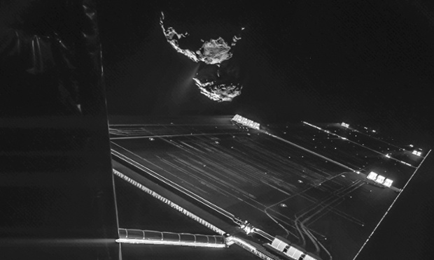  A Rosetta mission selfie with the comet Churyumov-Gerasimenko in the background. (ESA/Rosetta/Philae/Civa)